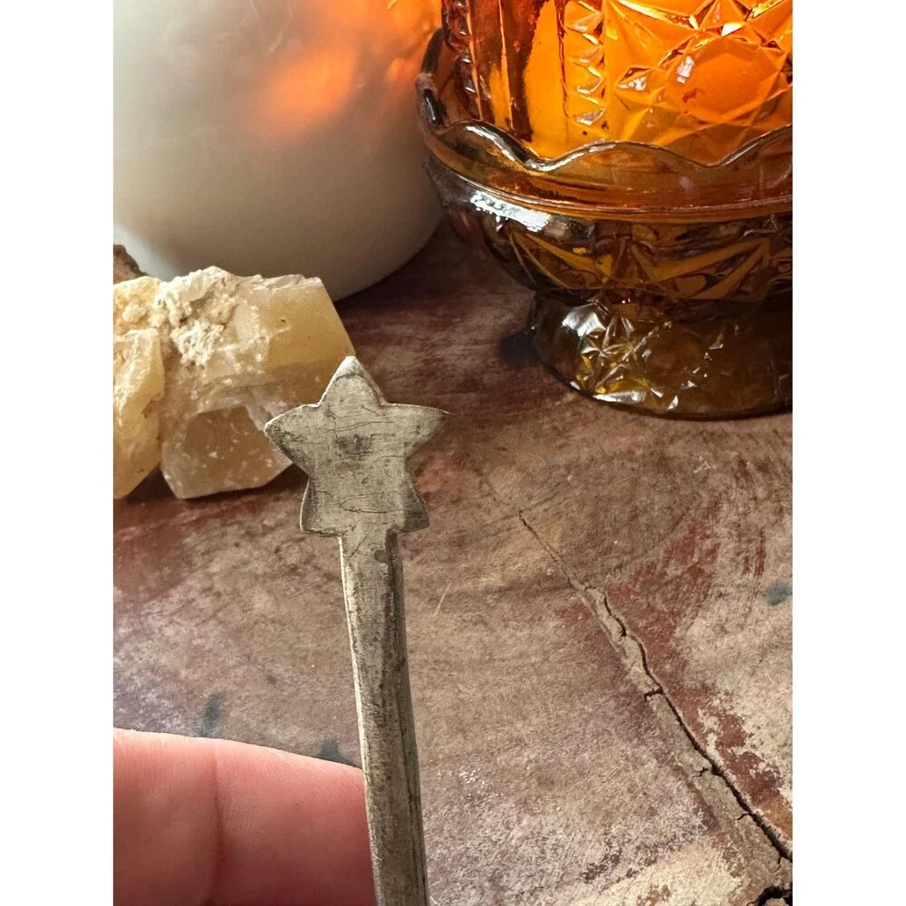 Vintage Star Candle Snuffer – Cast Metal Wick Extinguisher, Rustic Cottagecore D